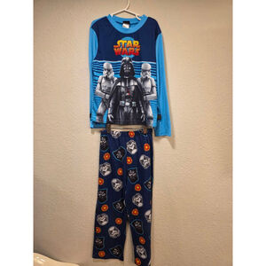Boys Lightweight Star Wars Pajamas Size 10